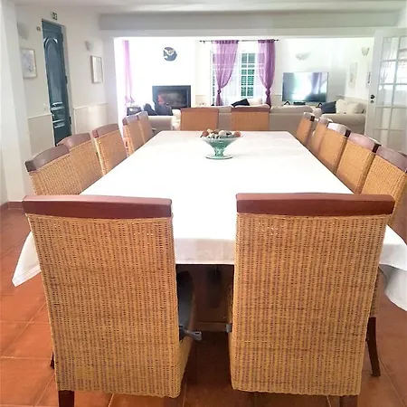 Estrada Nova Villa *